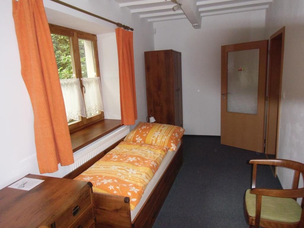 Penzion Pod Zamkem Zruc nad Sazavou Room photo